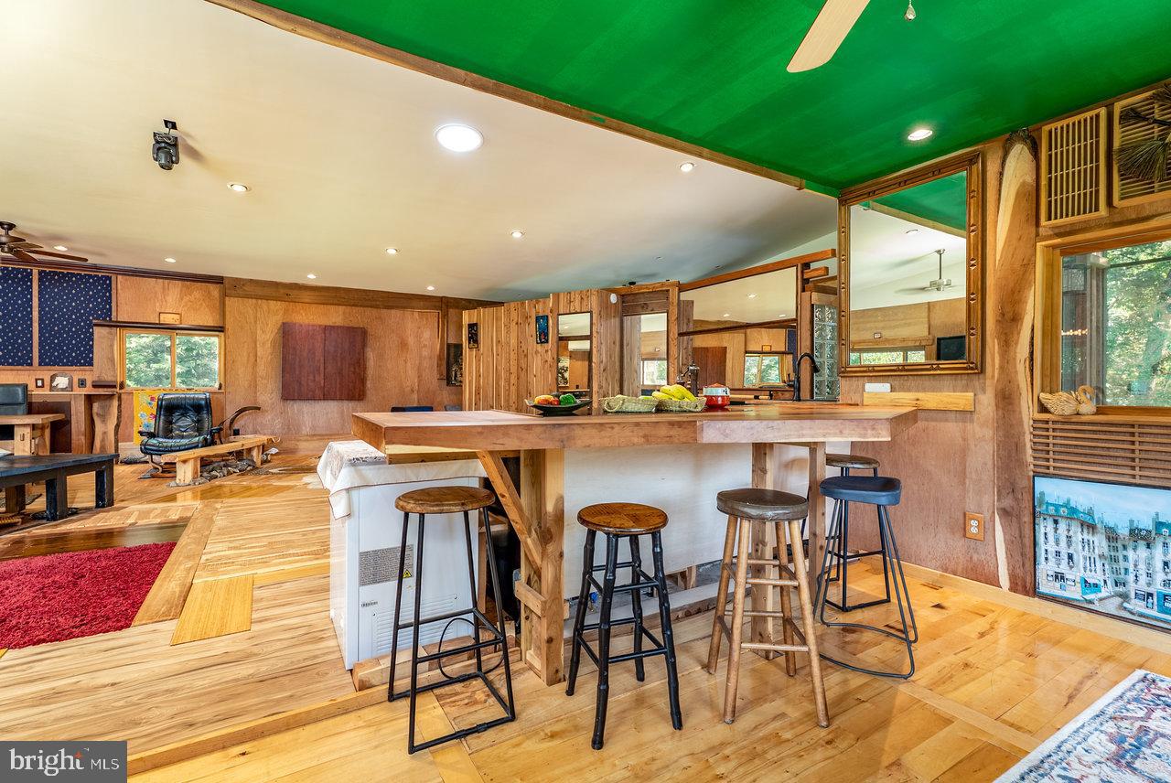 EGYPT BEND ESTATES - Residential