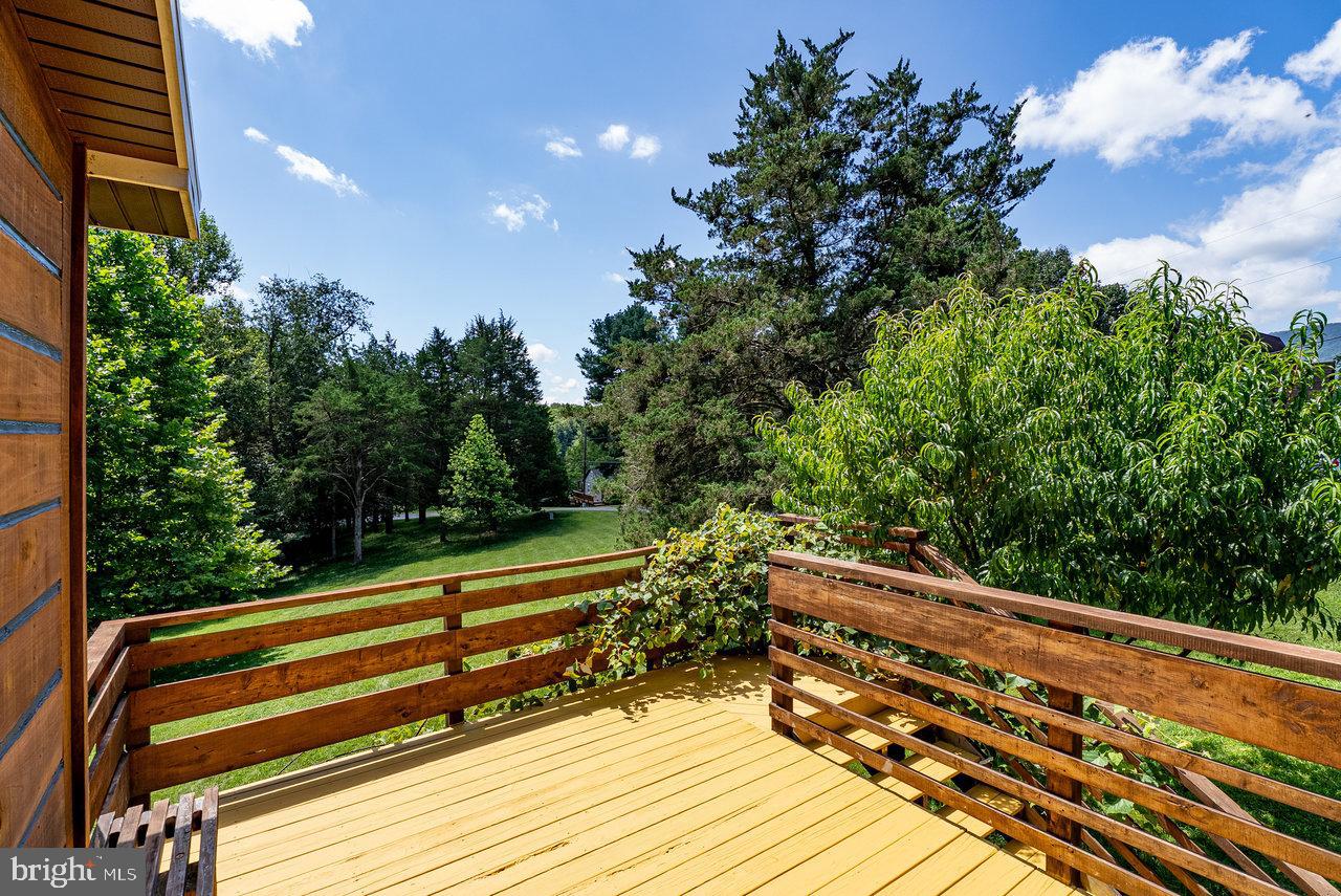 EGYPT BEND ESTATES - Residential