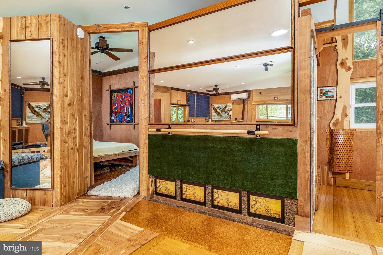 EGYPT BEND ESTATES - Residential