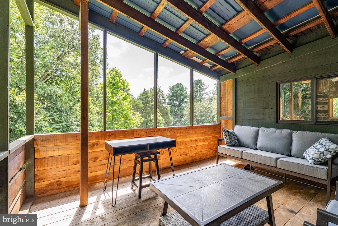 EGYPT BEND ESTATES - Residential