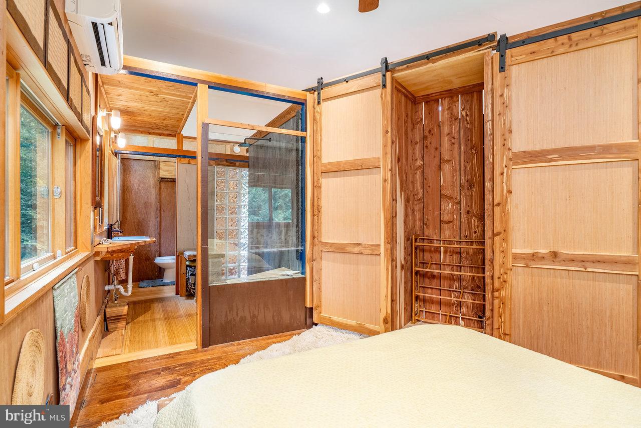 EGYPT BEND ESTATES - Residential