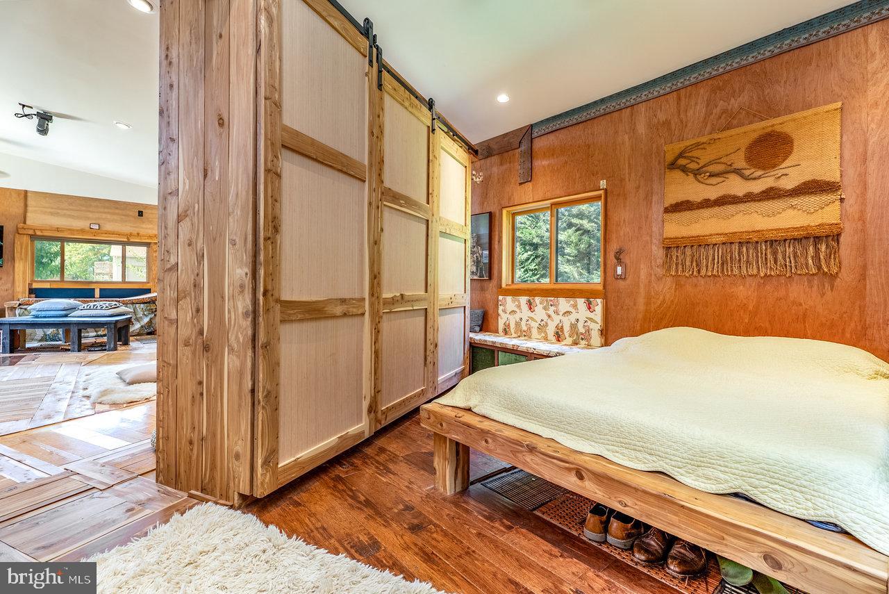 EGYPT BEND ESTATES - Residential