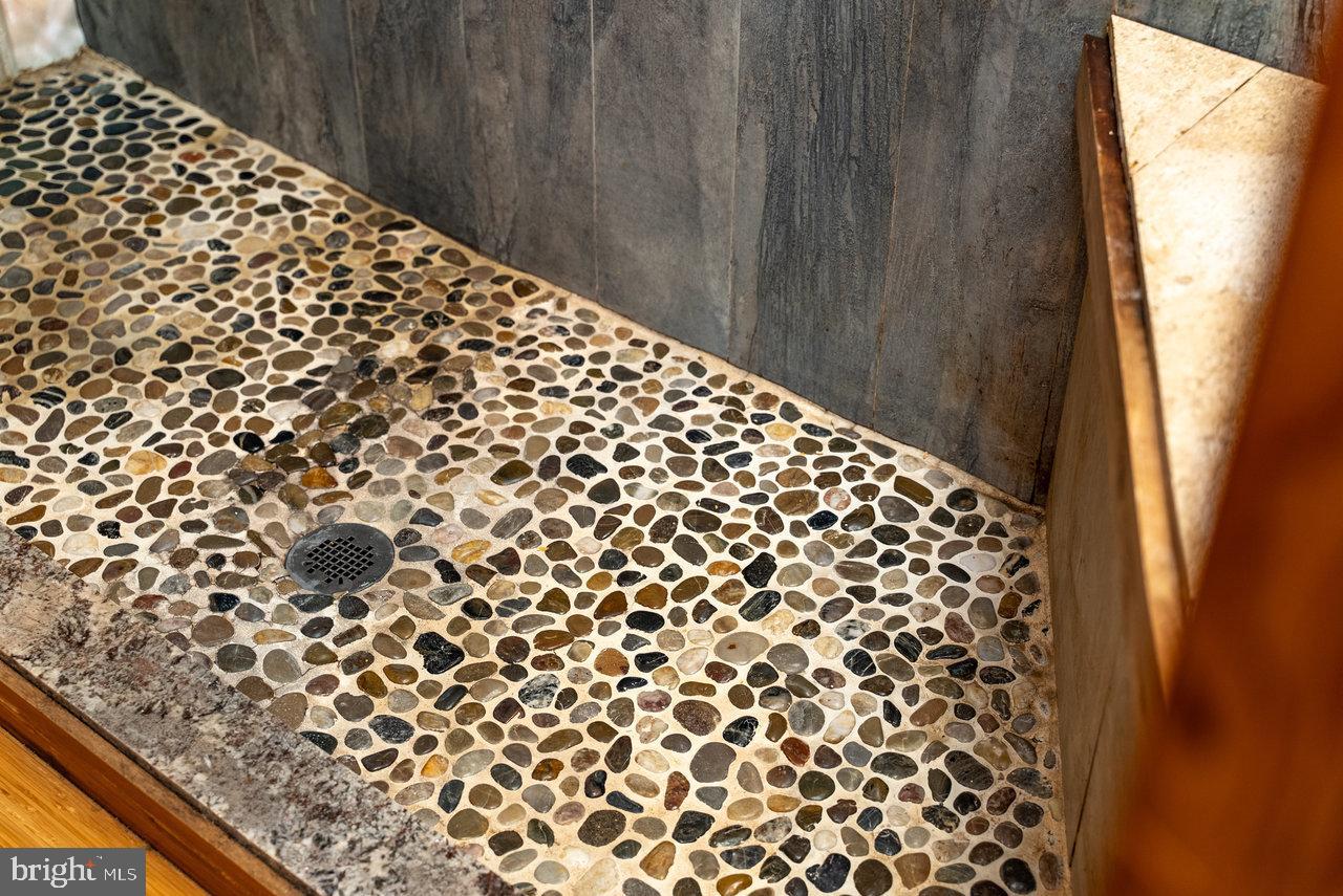 EGYPT BEND ESTATES - Residential