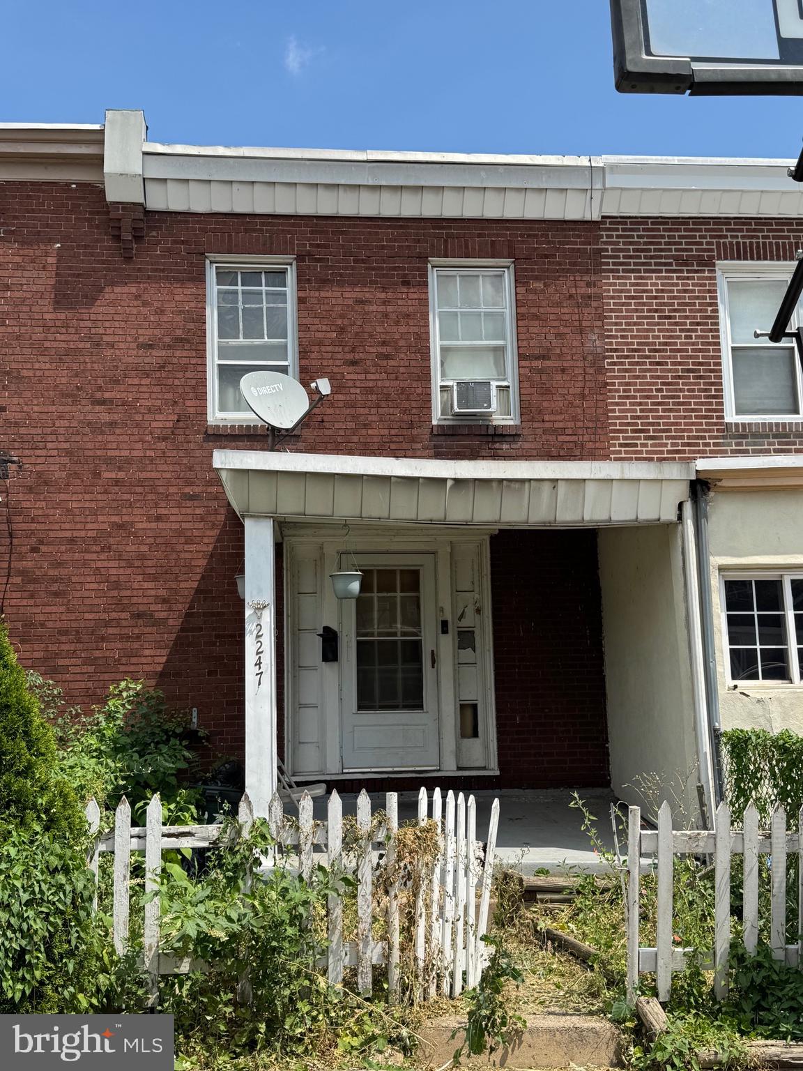2br Home that needs renovation being sold "As-Is"