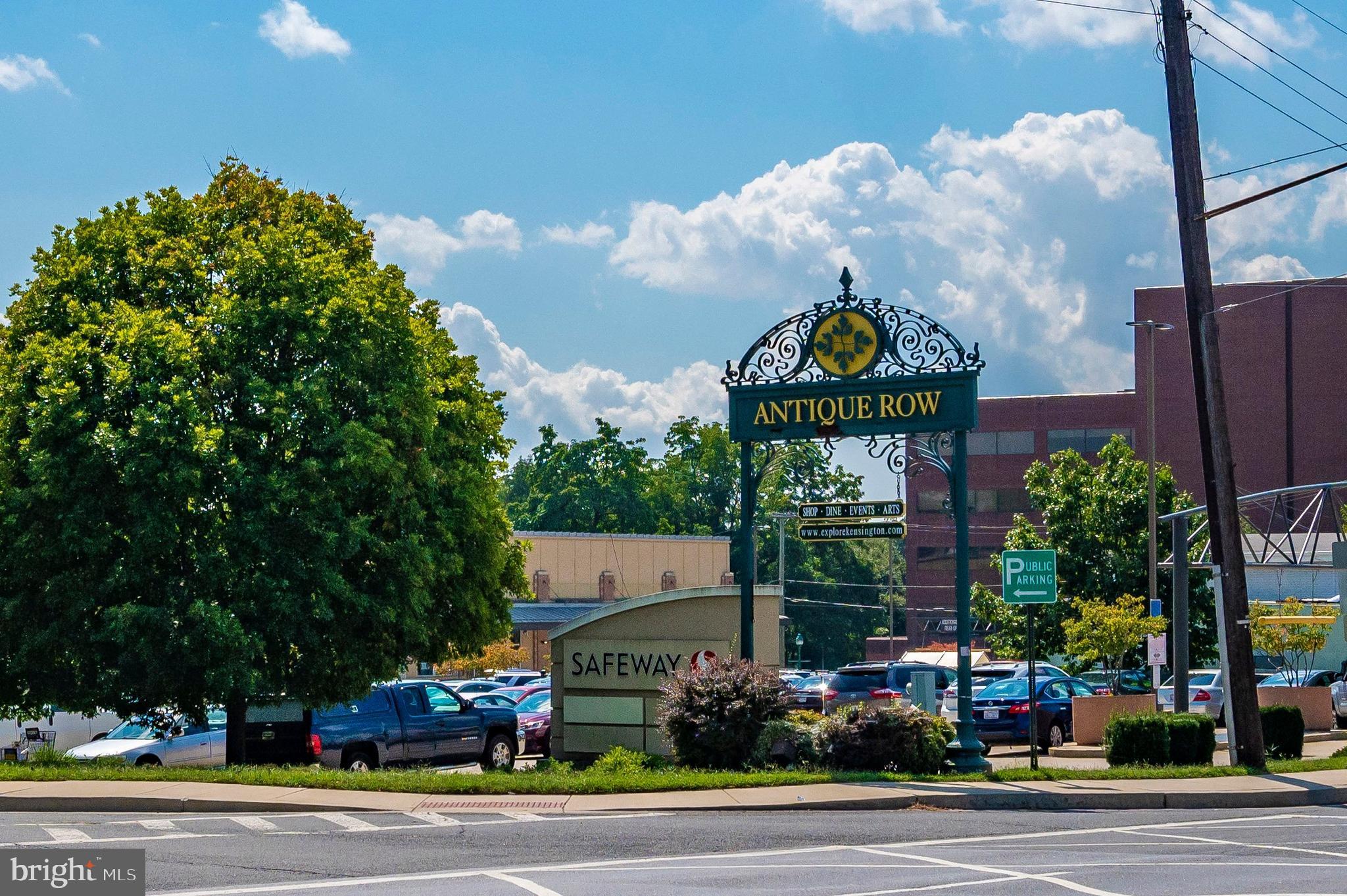 OAKLAND TERRACE - Residential
