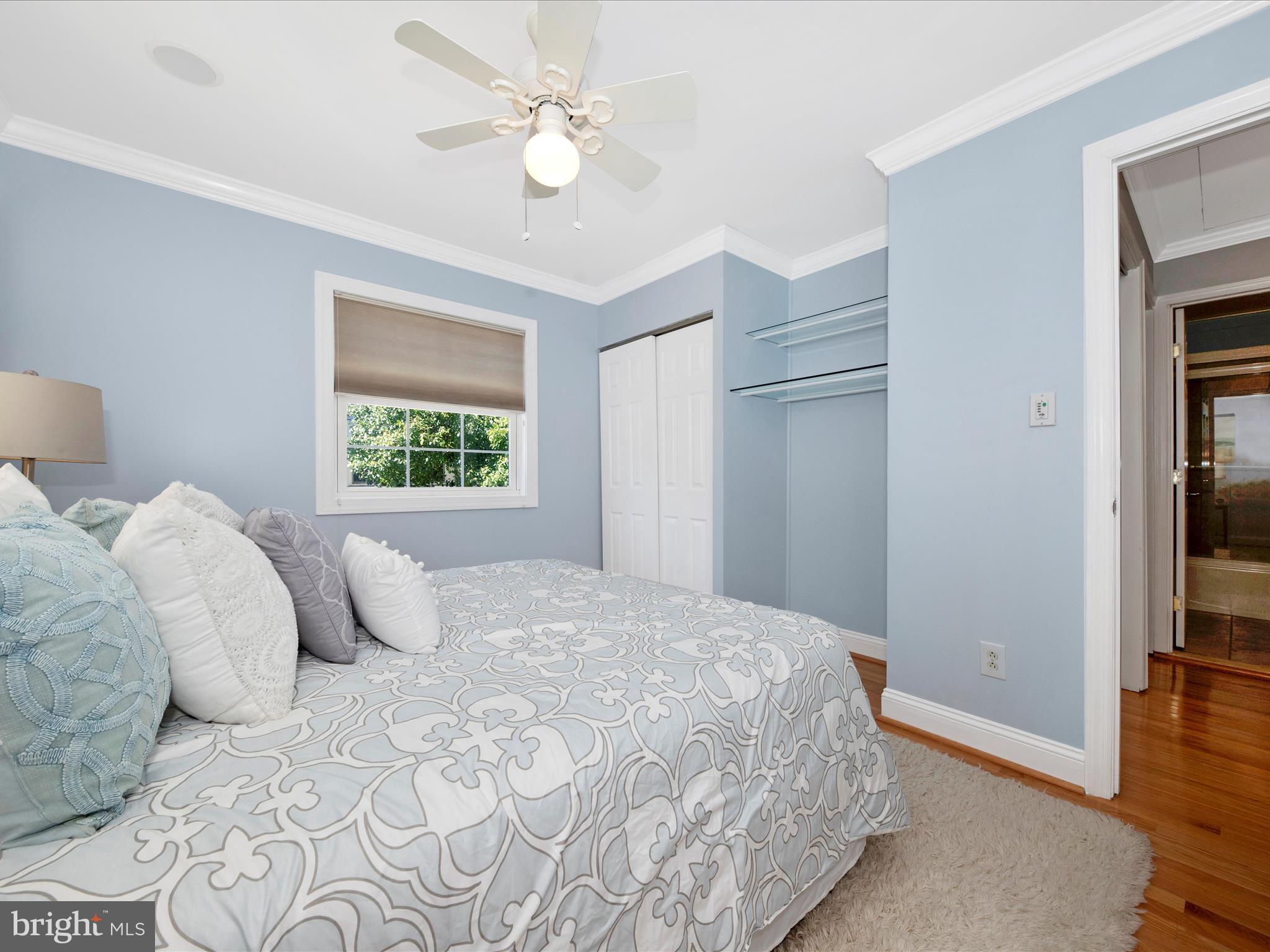 OAKLAND TERRACE - Residential