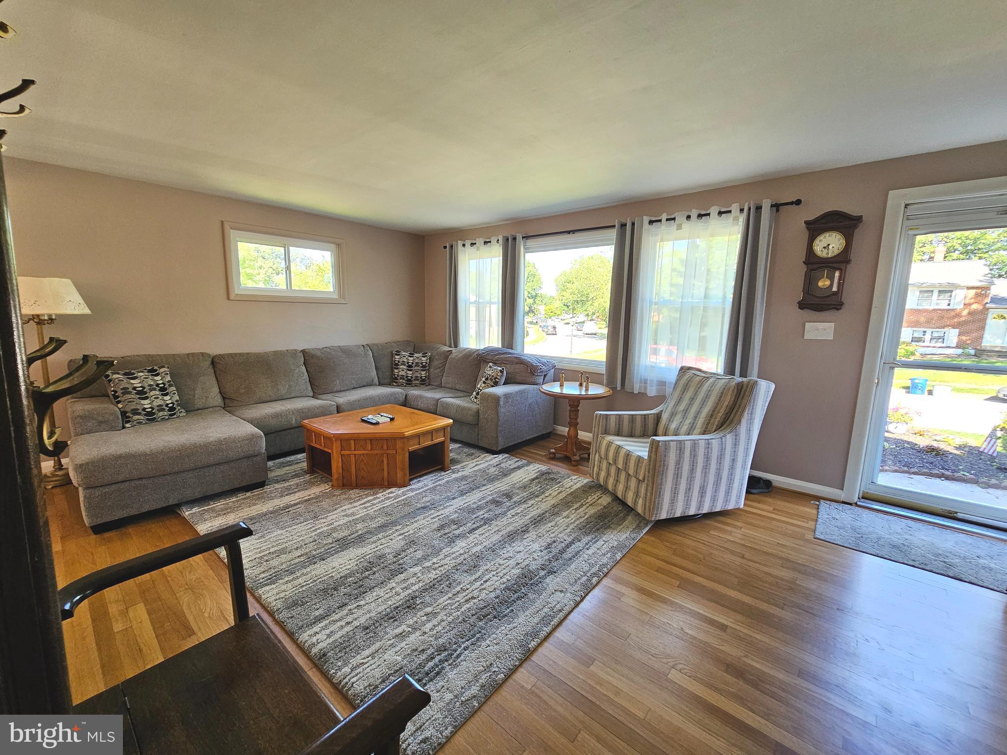 INGLEWOOD - Residential