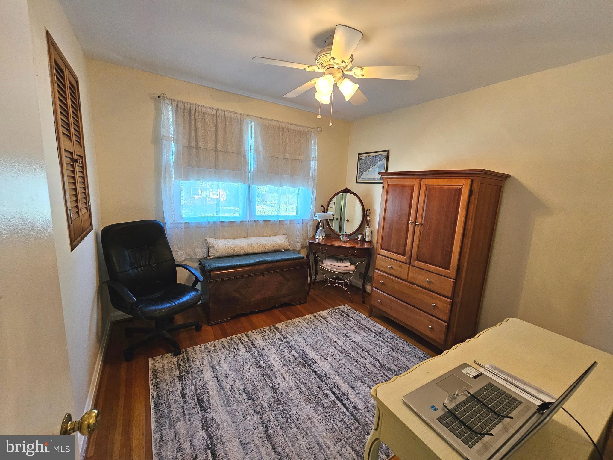 INGLEWOOD - Residential