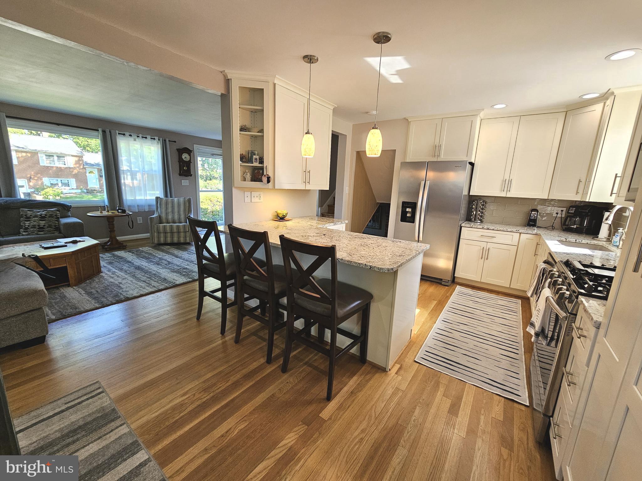 INGLEWOOD - Residential