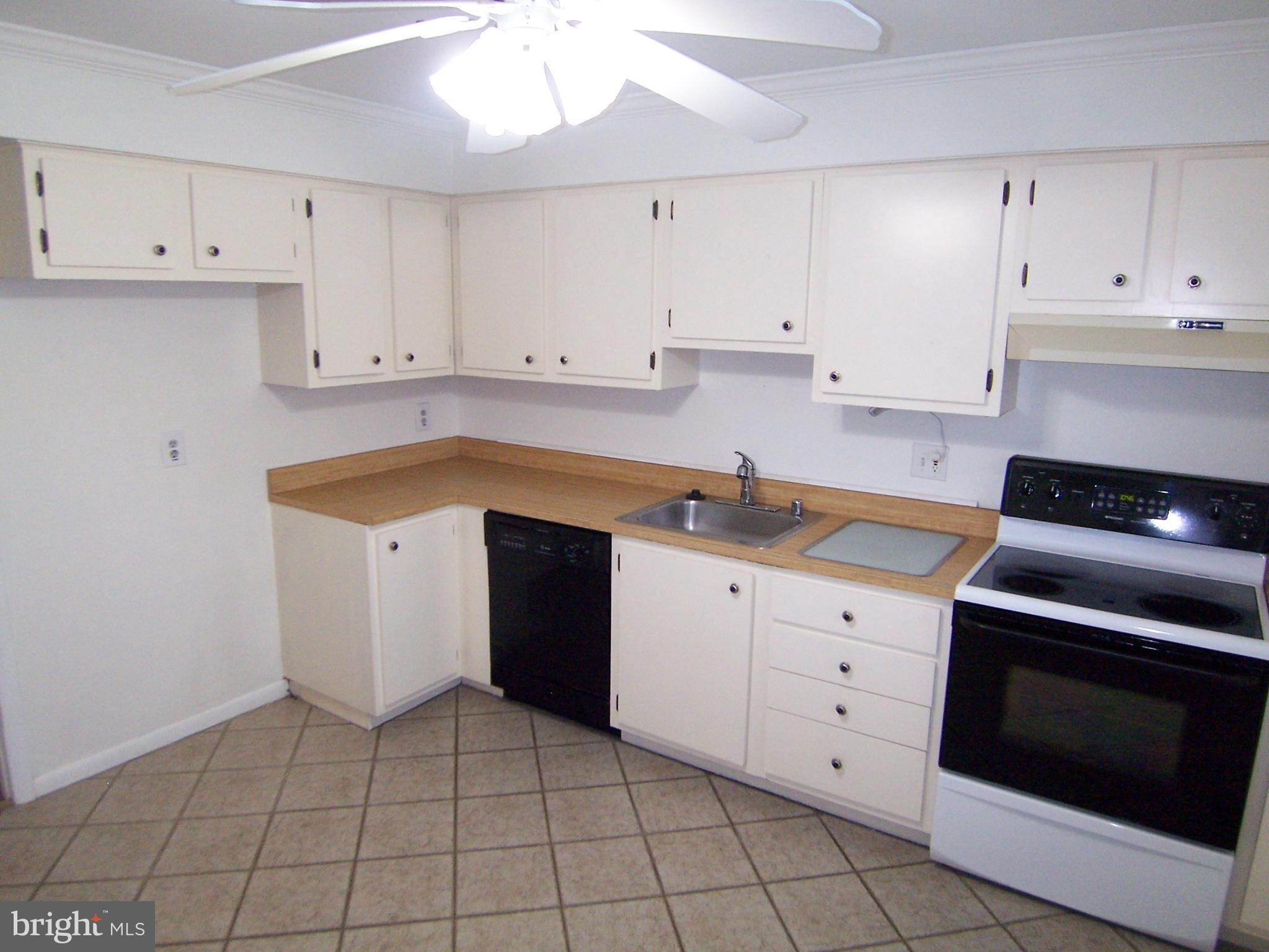 MAYS CHAPEL VILLAGE - Residential