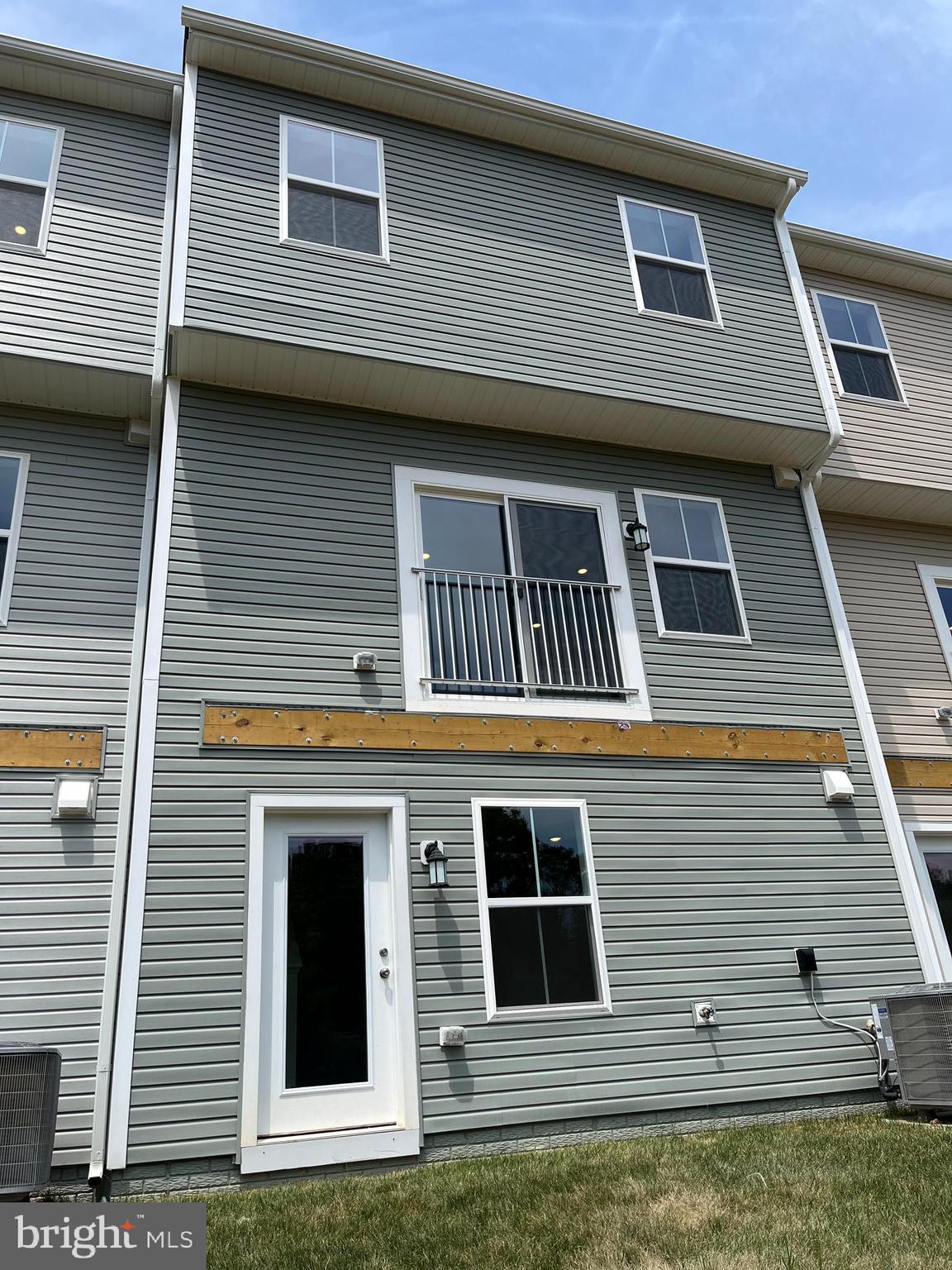 NONE AVAILABLE - Residential Lease