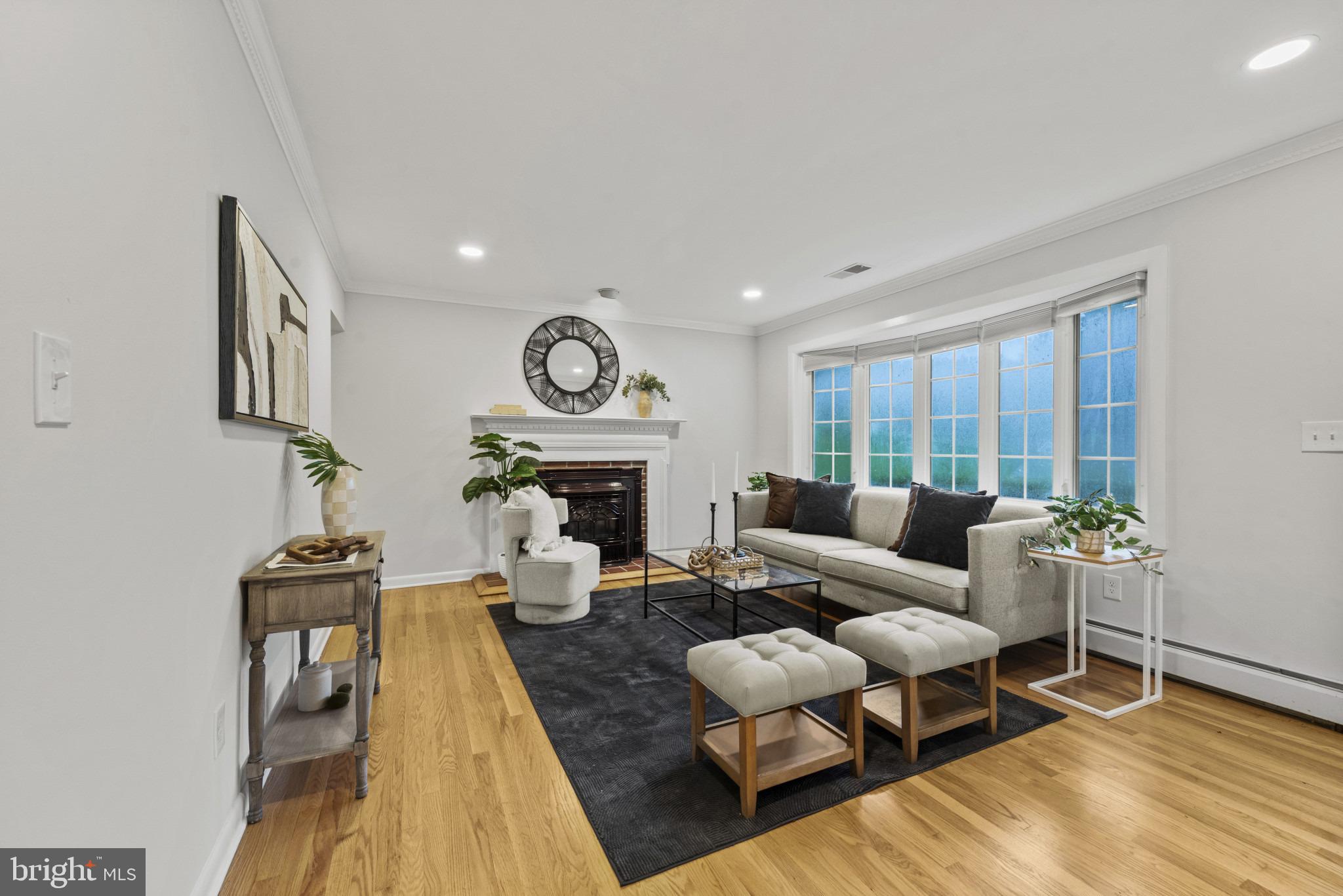2114 OAKLYN DRIVE