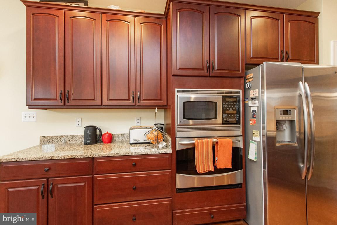 THE ENCLAVE AT ARUNDEL PRESERVE - Residential