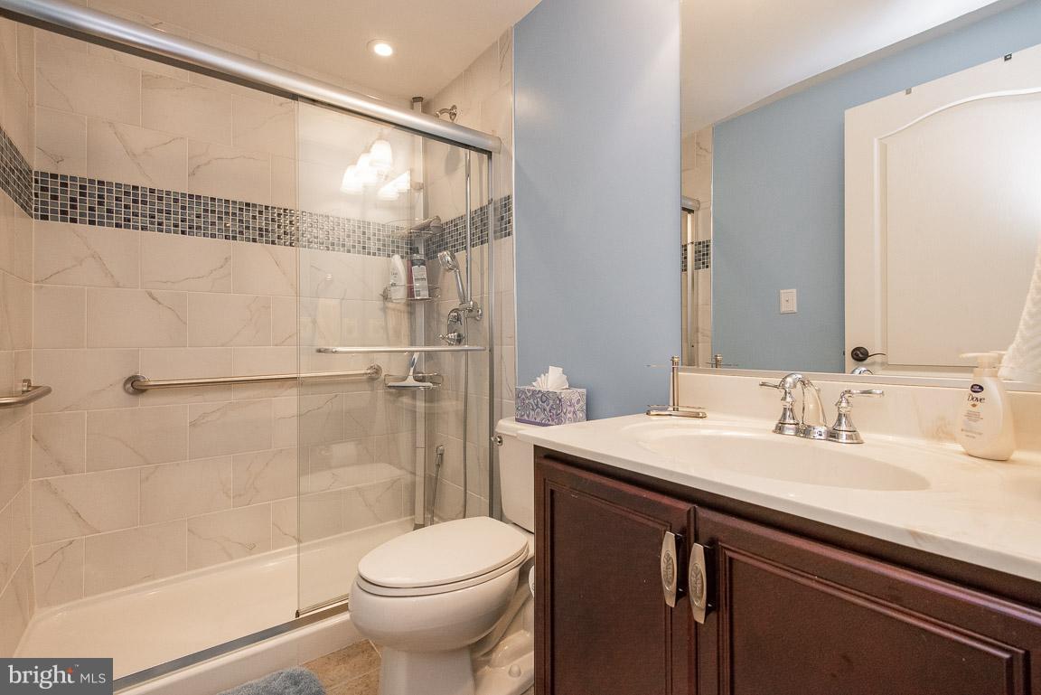 THE ENCLAVE AT ARUNDEL PRESERVE - Residential