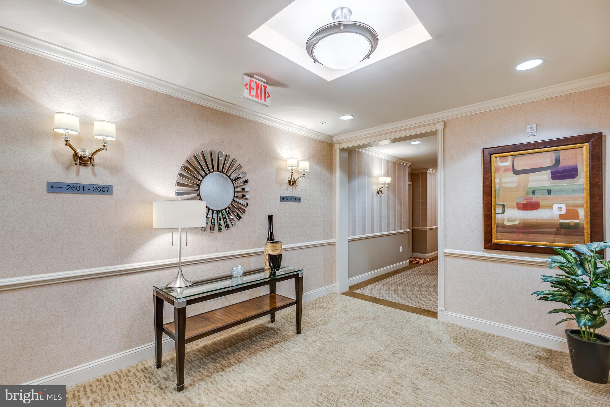 NAVAL SQUARE - Residential