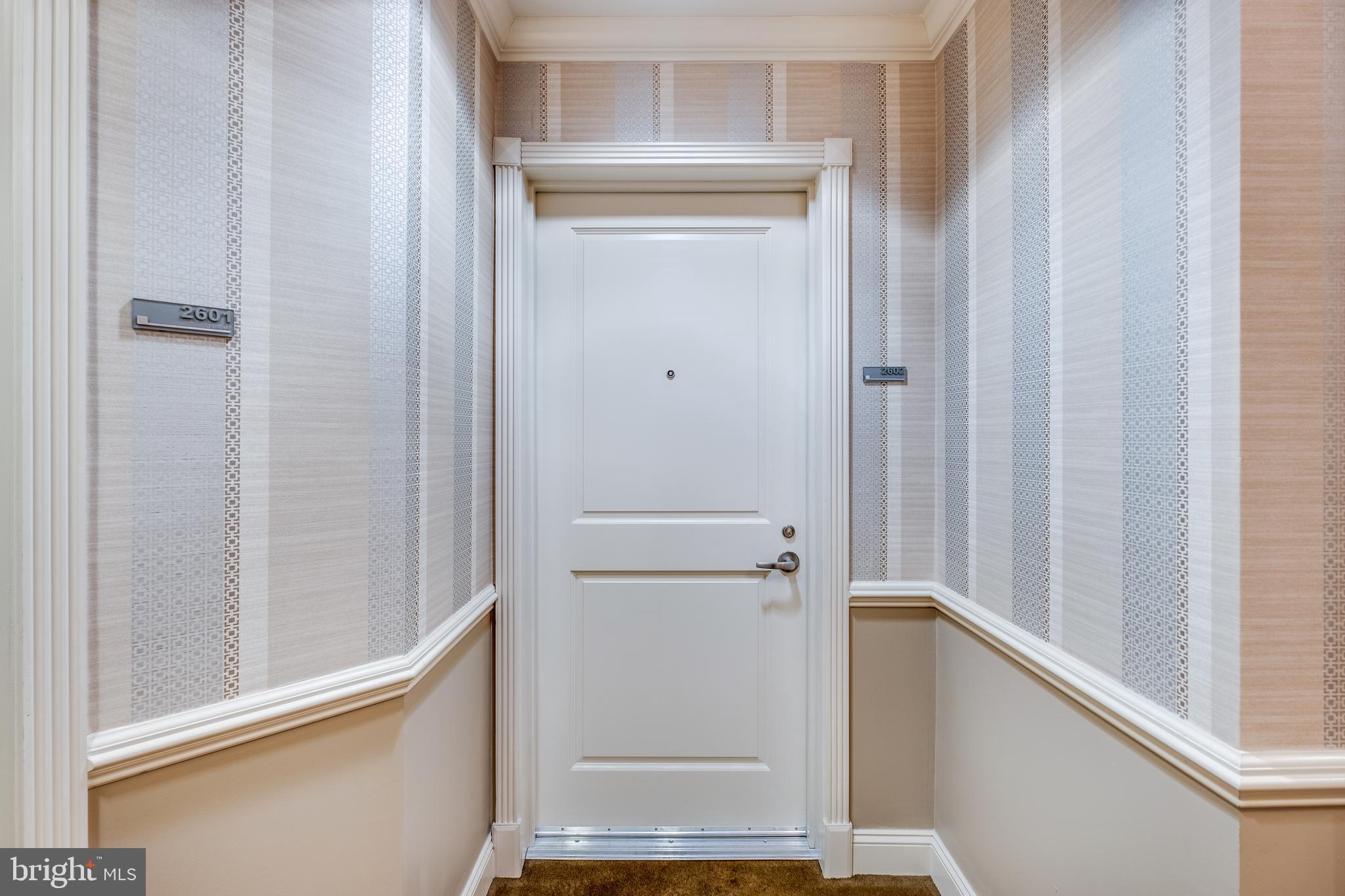 NAVAL SQUARE - Residential