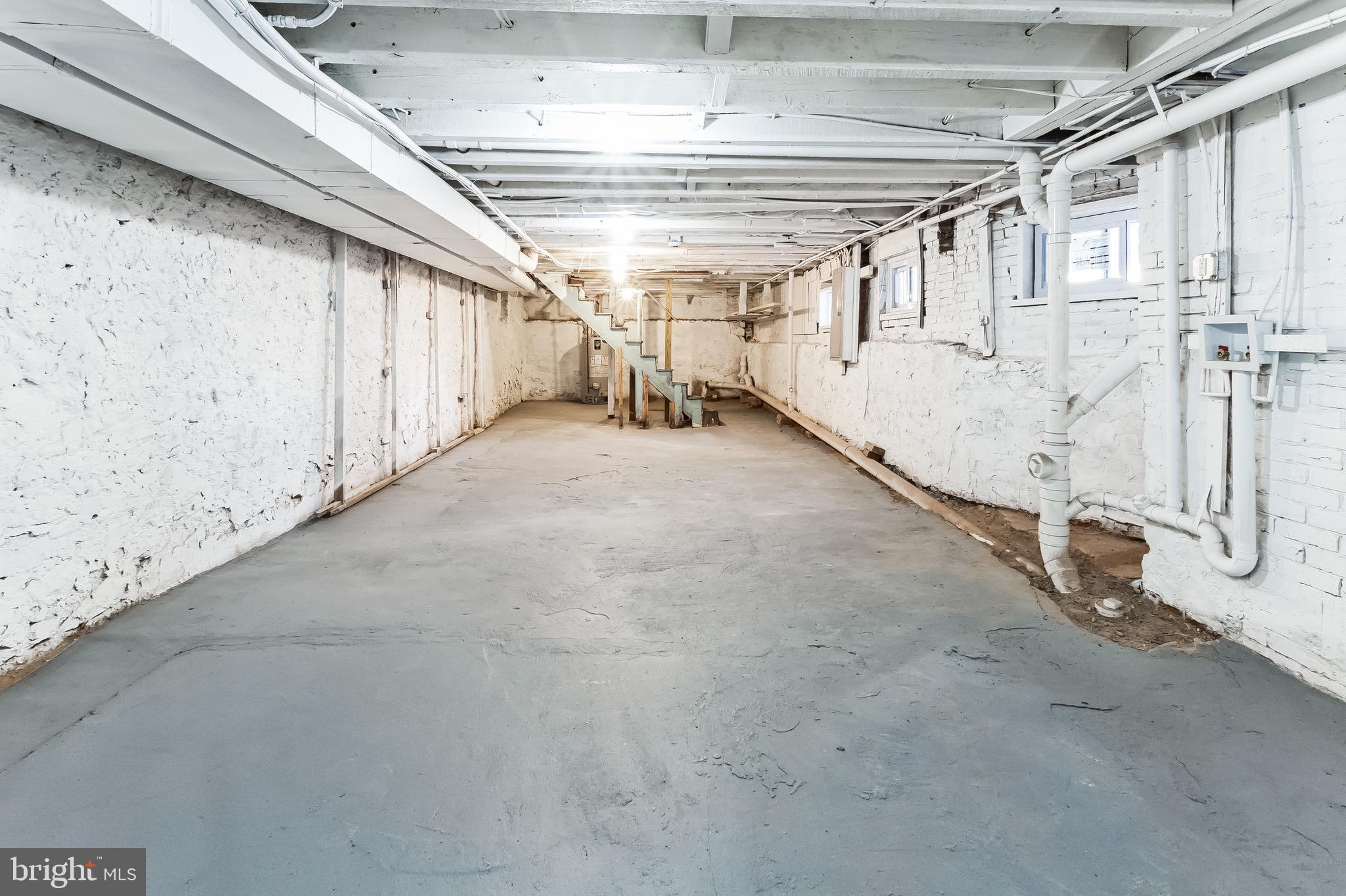 NINTH WARD - Residential