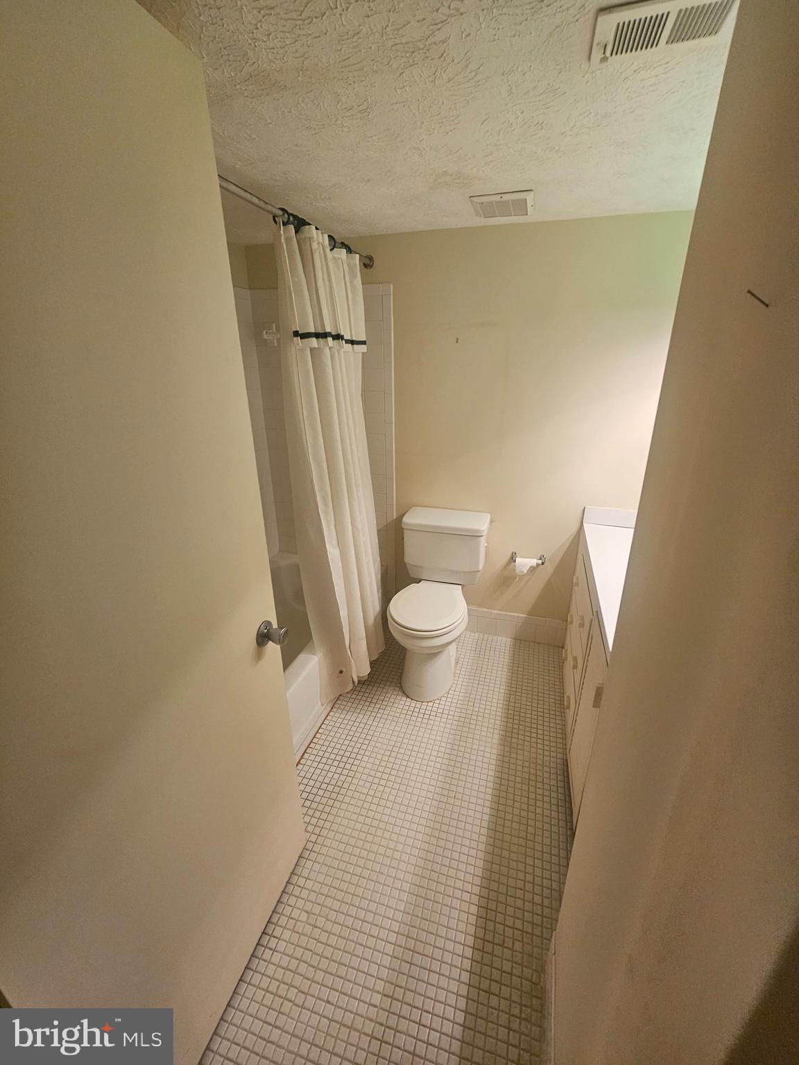 GREENBRIAR CONDO PHASE I - Residential