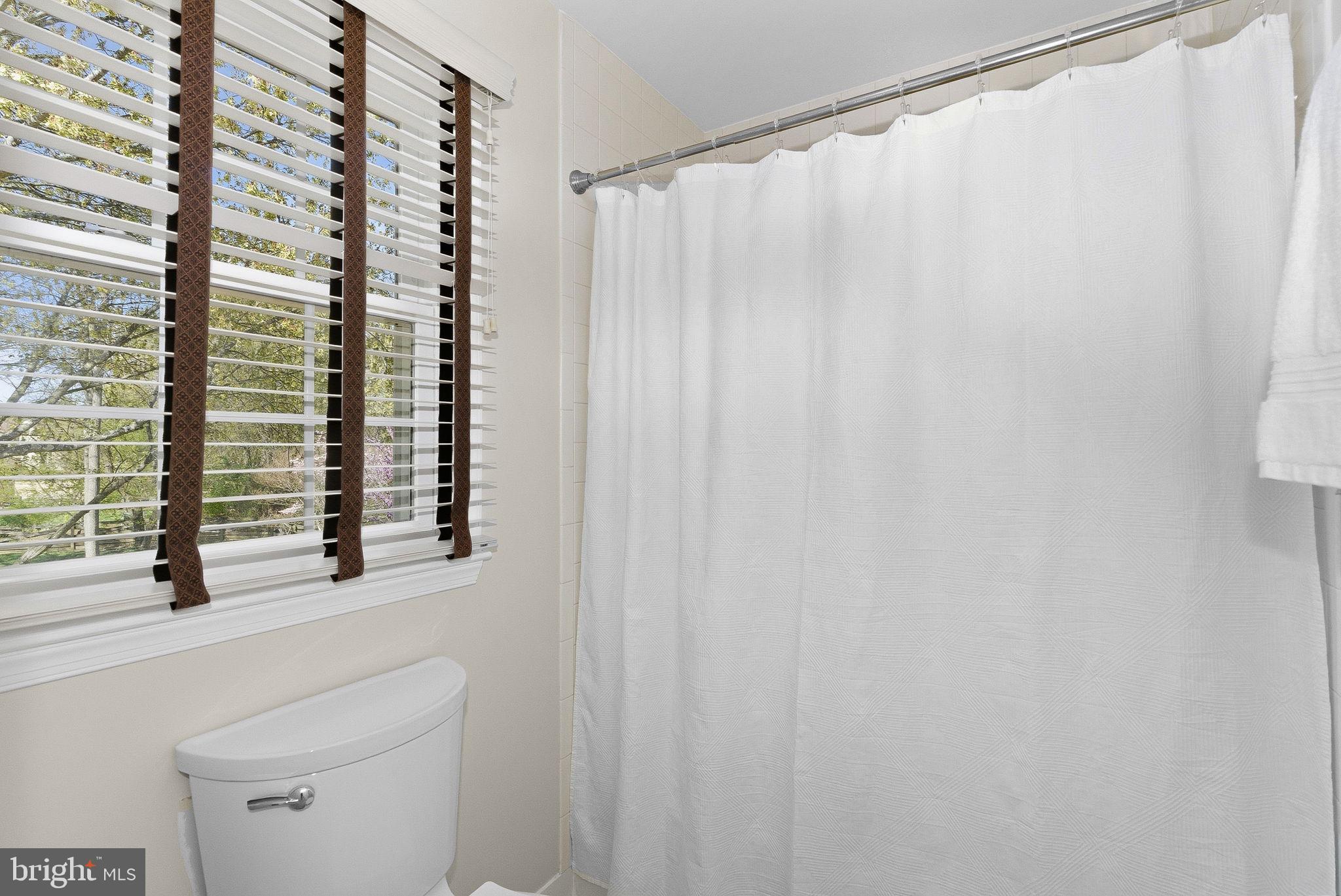 FOX MILL ESTATES 2ND ADD - Residential