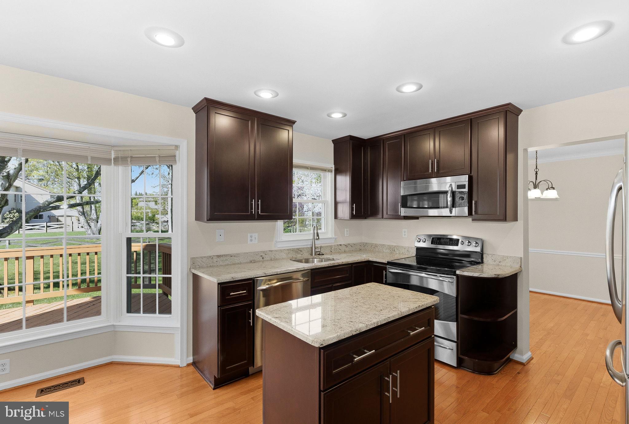 FOX MILL ESTATES 2ND ADD - Residential