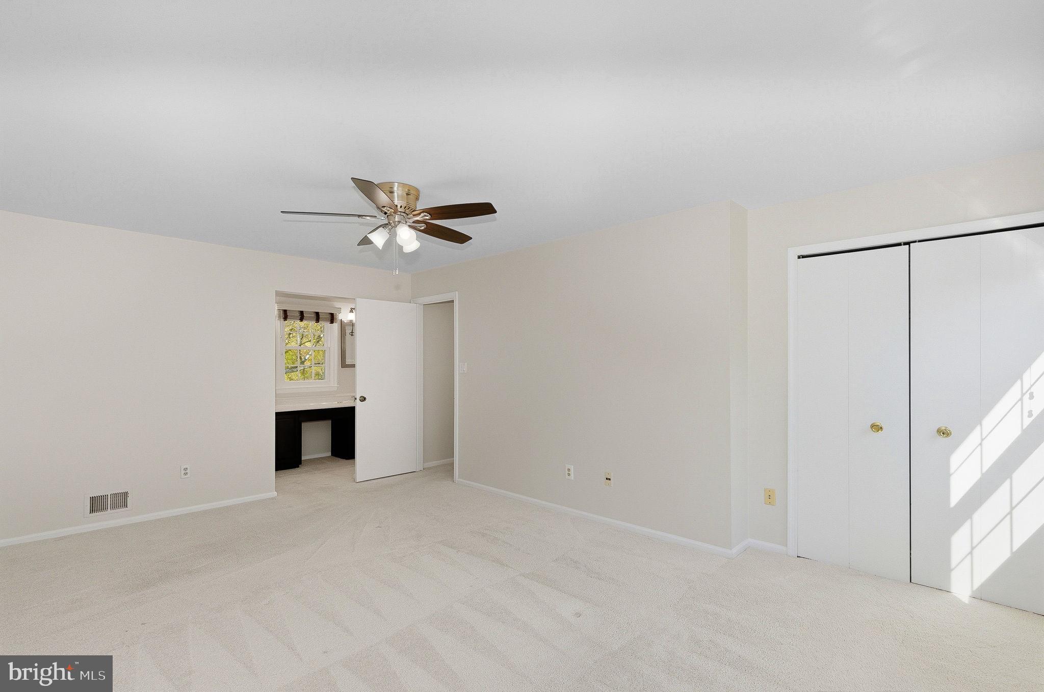 FOX MILL ESTATES 2ND ADD - Residential