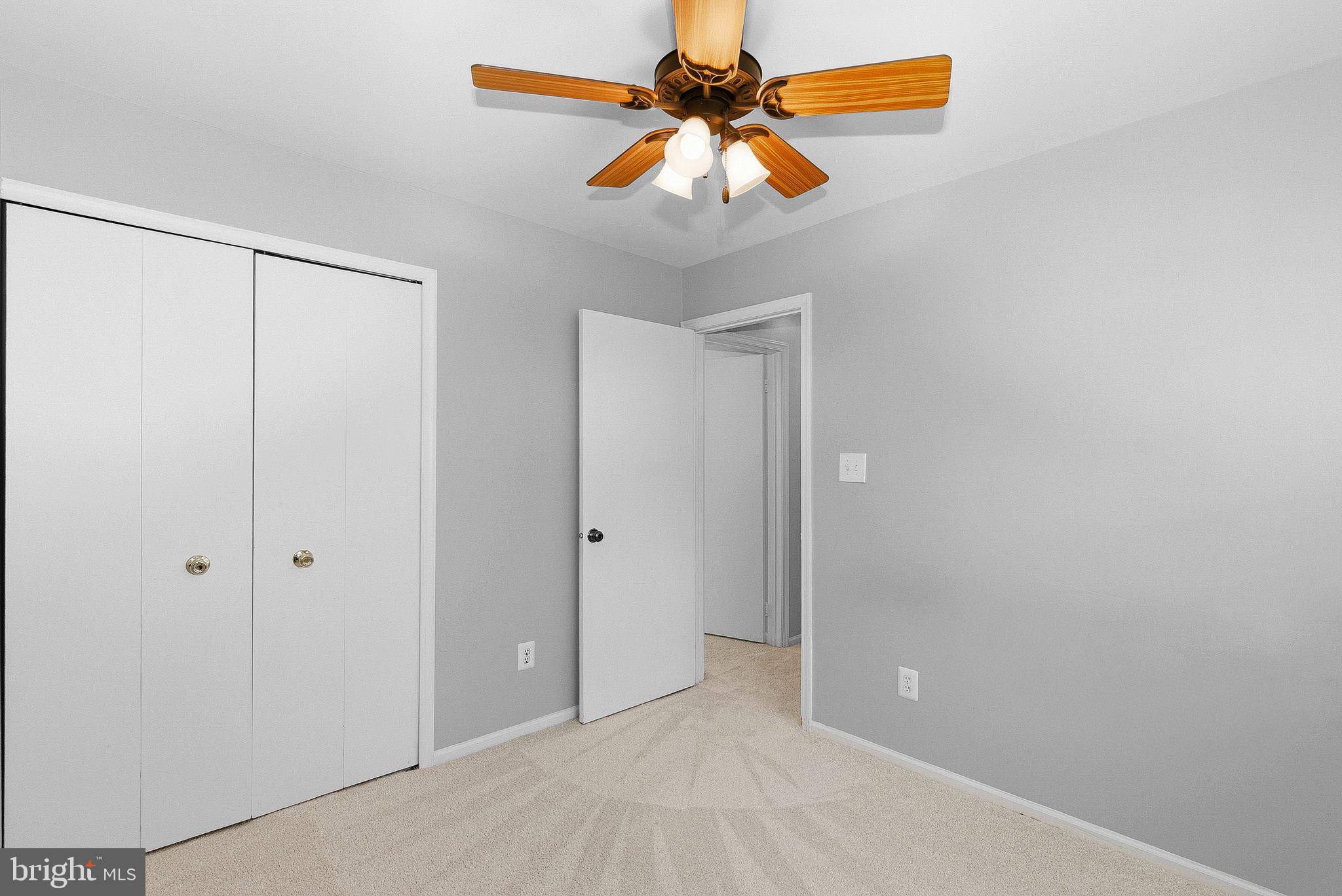 FOX MILL ESTATES 2ND ADD - Residential