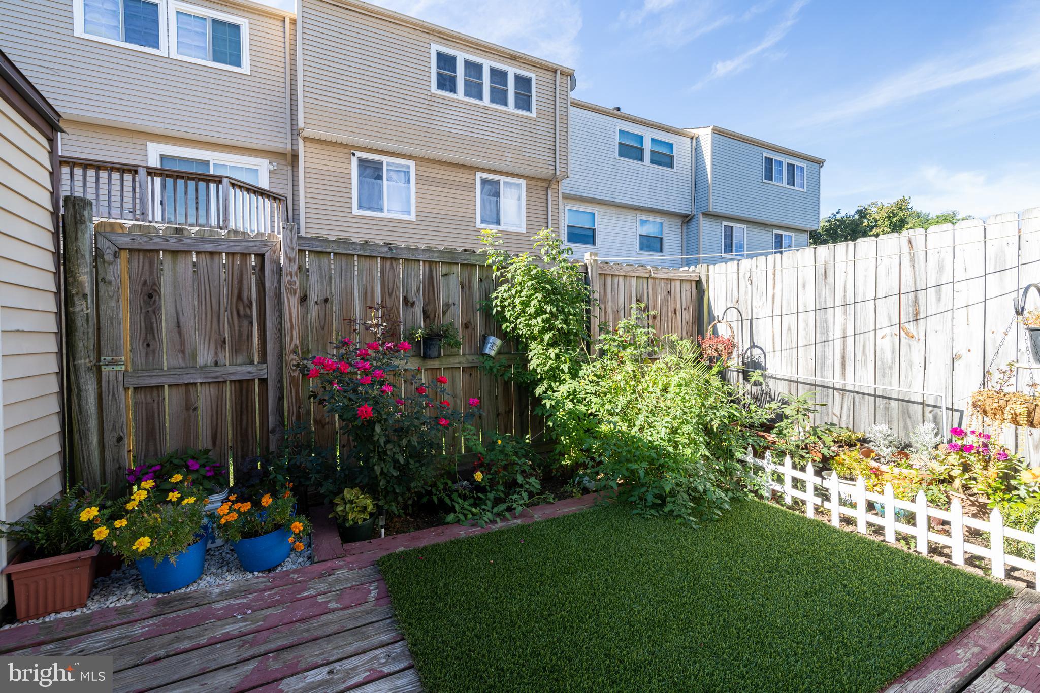 ROLLINGWOOD VILLAGE - Residential