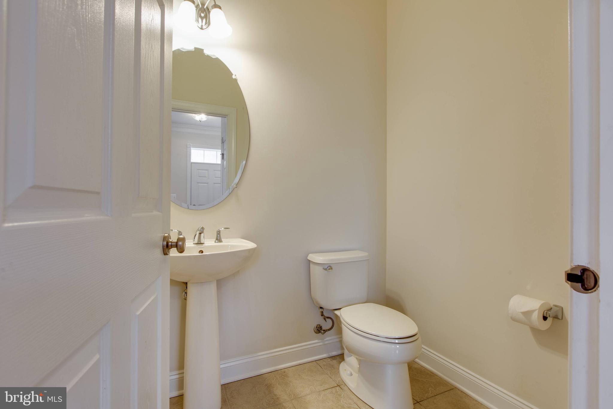 THE ENCLAVE AT ARUNDEL PRESERVE - Residential Lease