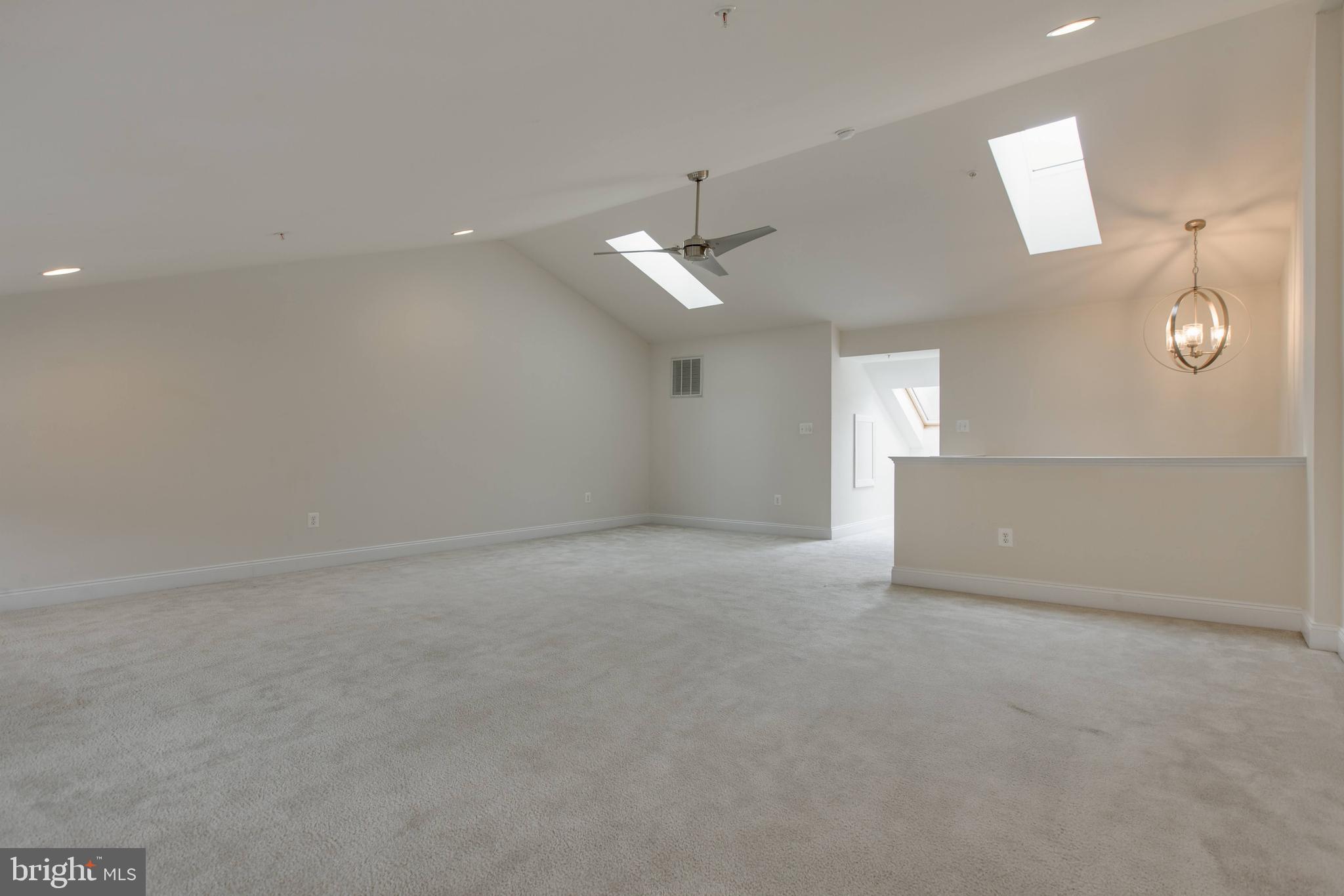 THE ENCLAVE AT ARUNDEL PRESERVE - Residential Lease