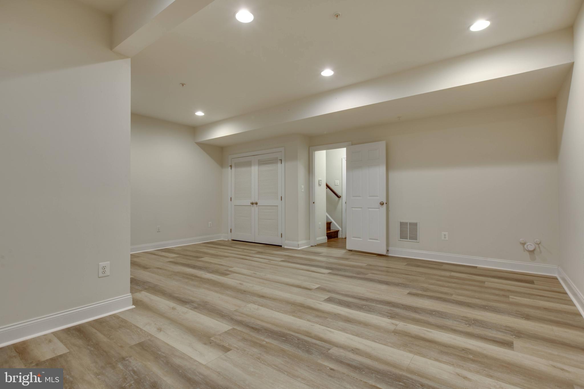 THE ENCLAVE AT ARUNDEL PRESERVE - Residential Lease