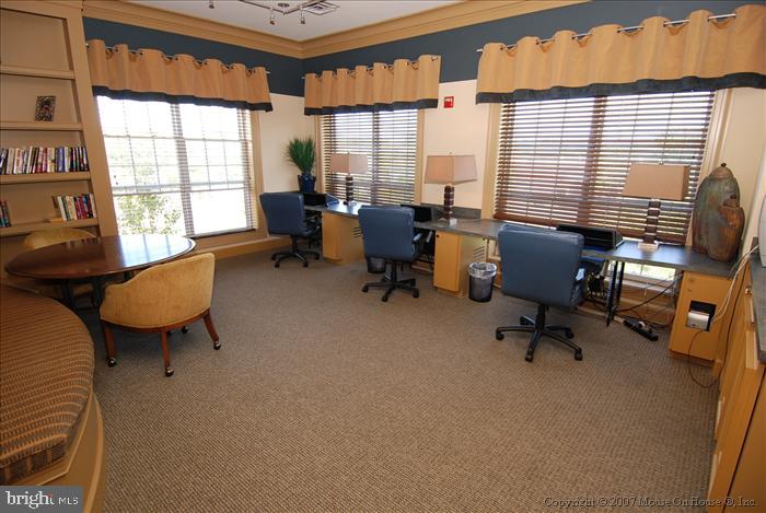 EXCHANGE AT VAN DORN - Residential Lease