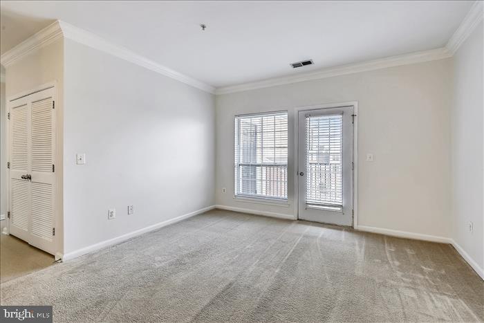 EXCHANGE AT VAN DORN - Residential Lease