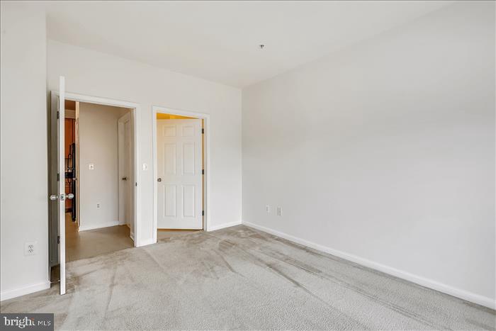 EXCHANGE AT VAN DORN - Residential Lease