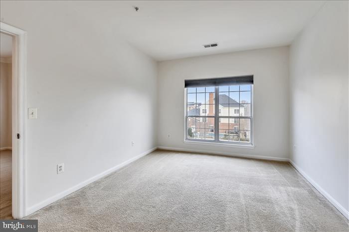 EXCHANGE AT VAN DORN - Residential Lease