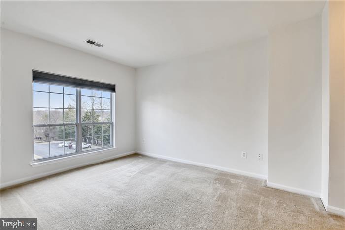 EXCHANGE AT VAN DORN - Residential Lease