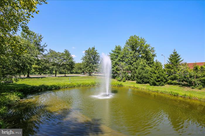 EXCHANGE AT VAN DORN - Residential Lease