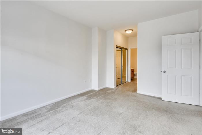 EXCHANGE AT VAN DORN - Residential Lease