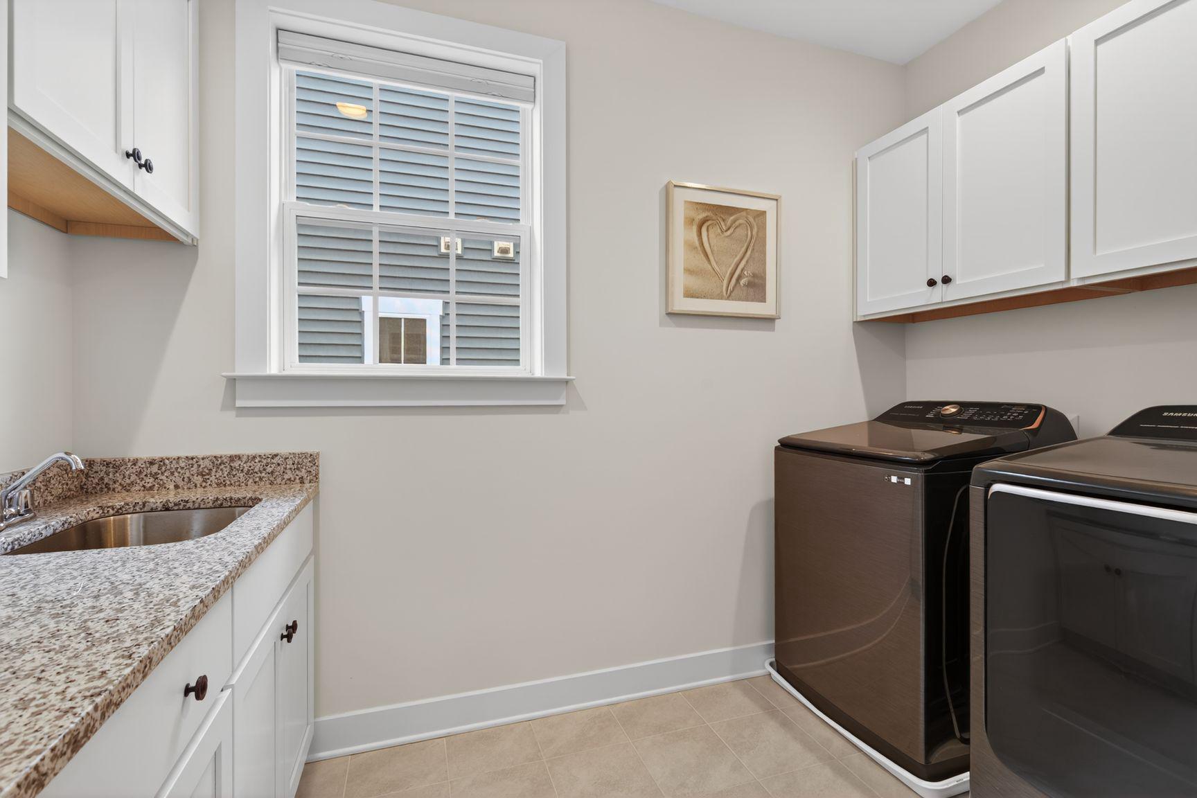 THE RESIDENCES AT MCCONNELL MANOR - Residential