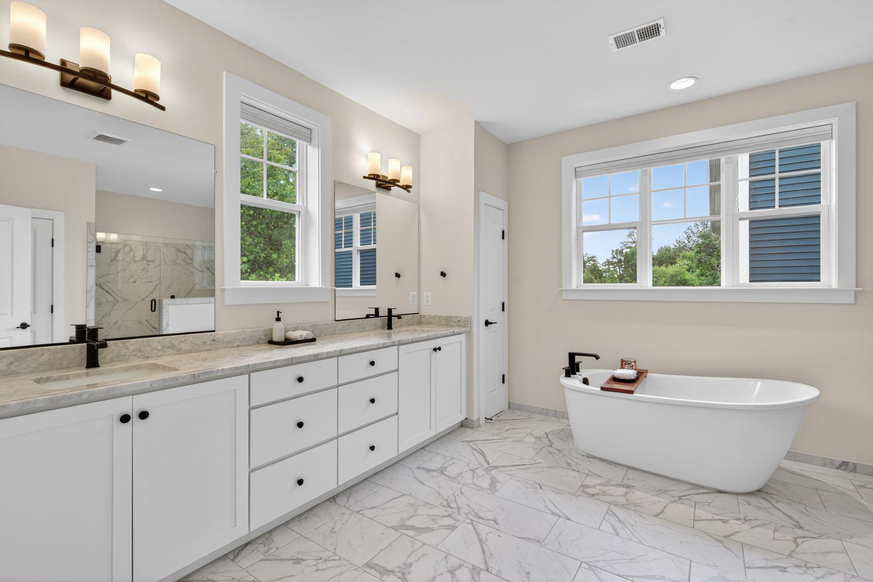 THE RESIDENCES AT MCCONNELL MANOR - Residential