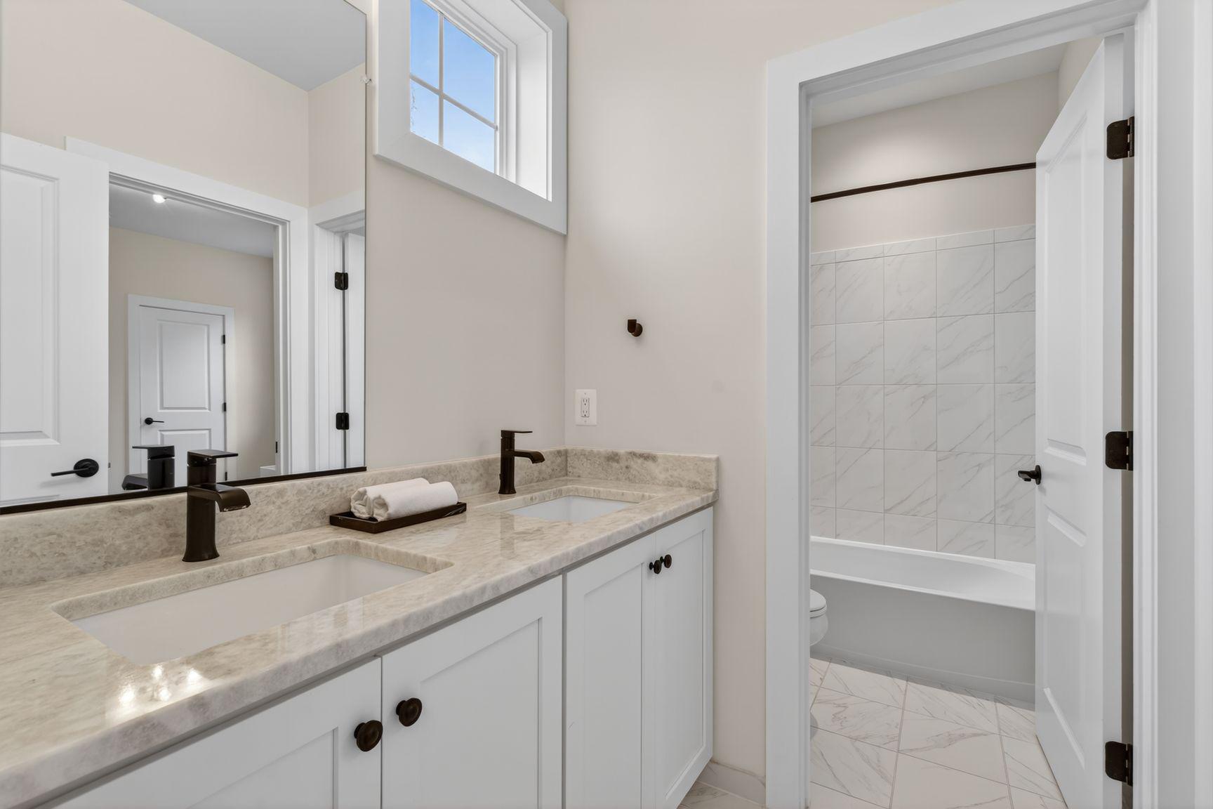 THE RESIDENCES AT MCCONNELL MANOR - Residential