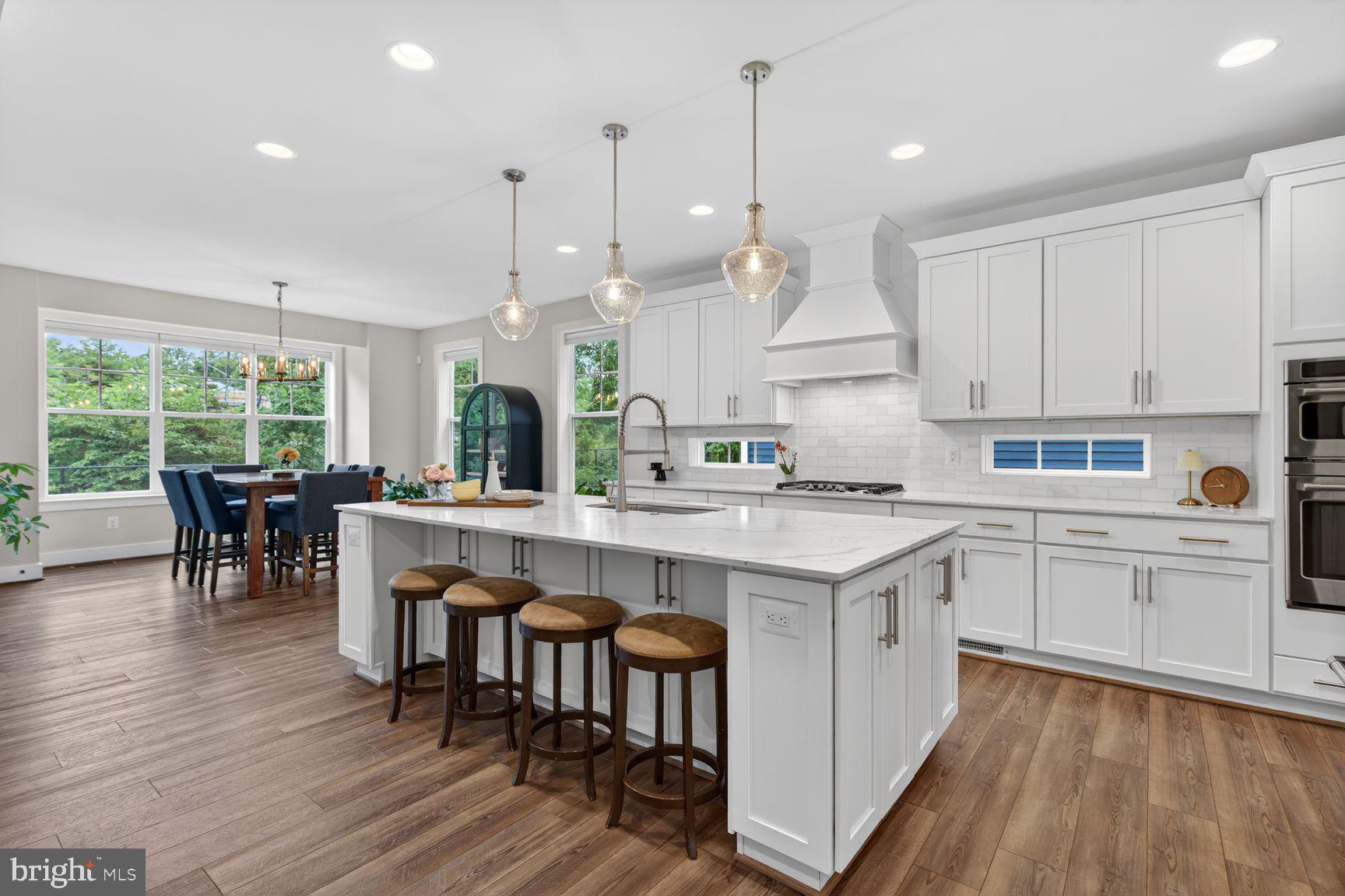 THE RESIDENCES AT MCCONNELL MANOR - Residential