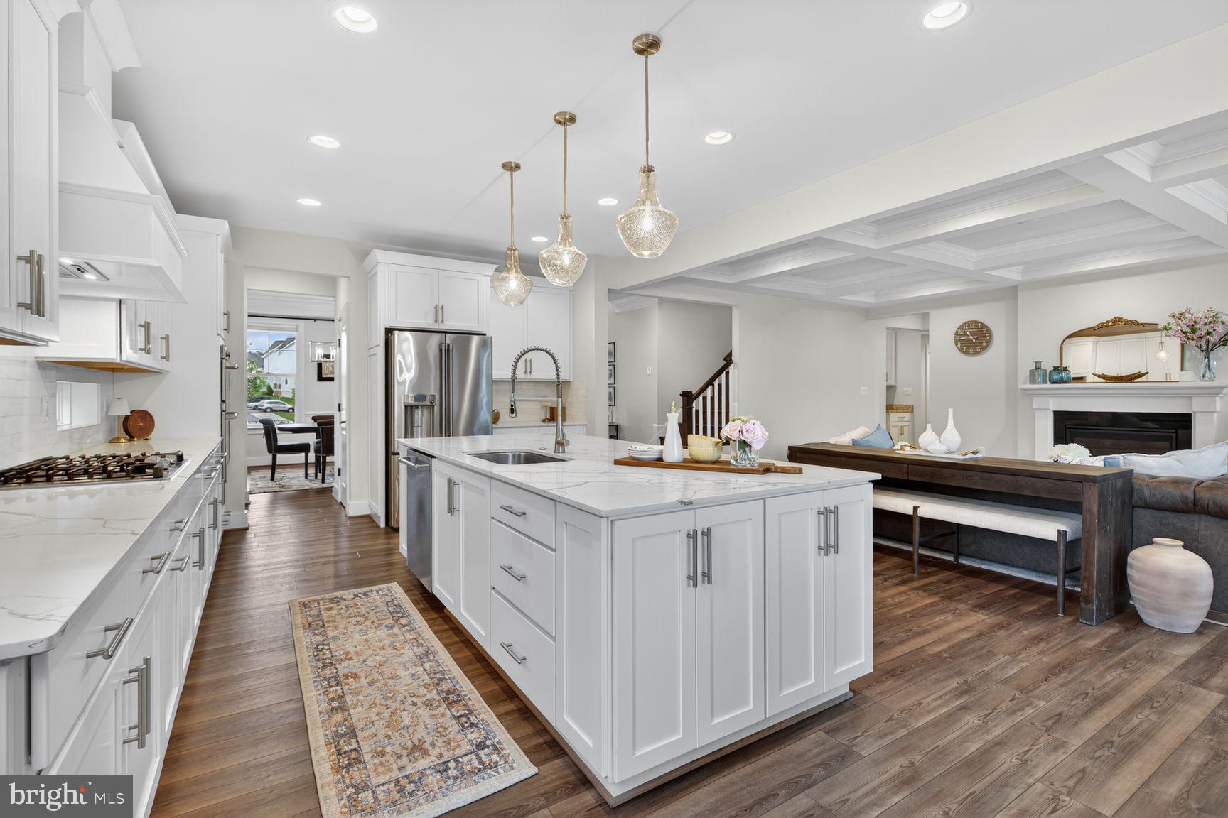 THE RESIDENCES AT MCCONNELL MANOR - Residential