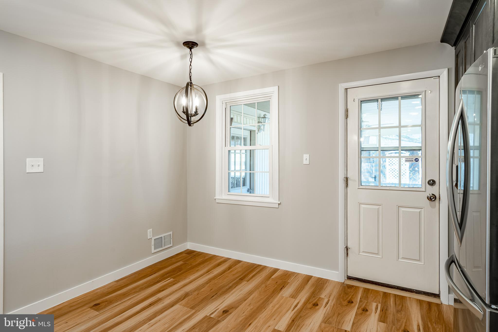 SPRING VALLEY FARM - Residential Lease