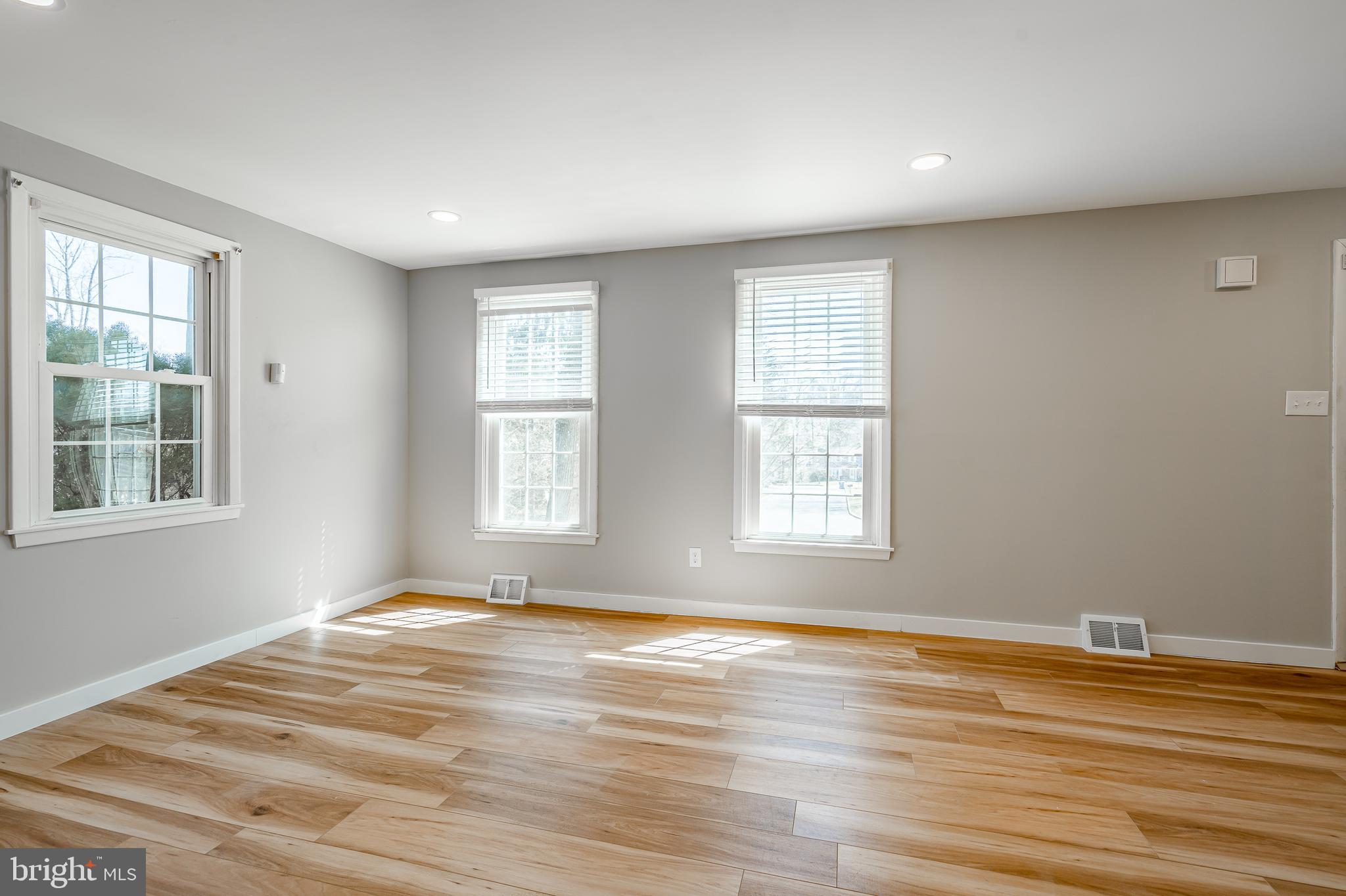 SPRING VALLEY FARM - Residential Lease