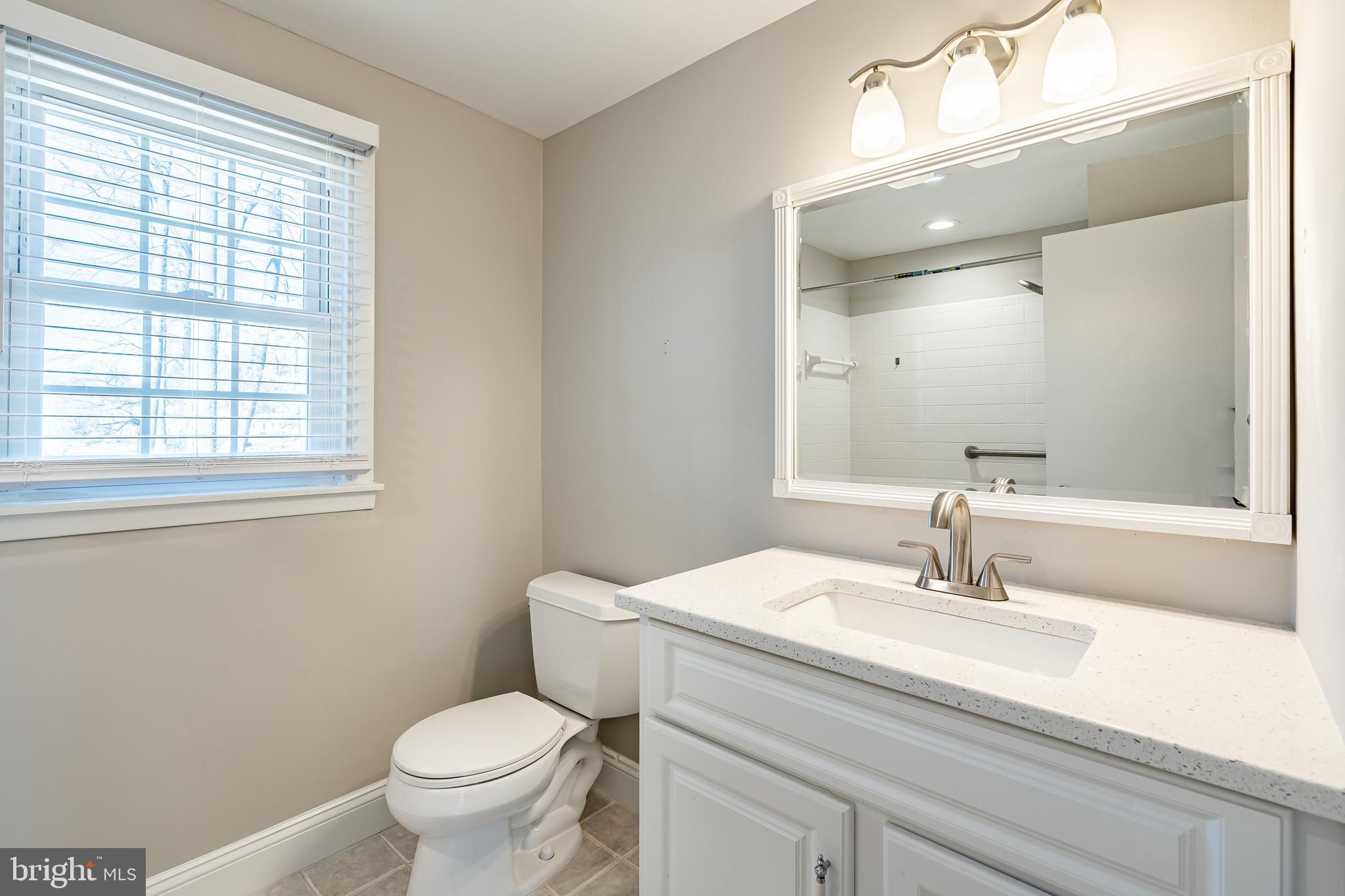 SPRING VALLEY FARM - Residential Lease