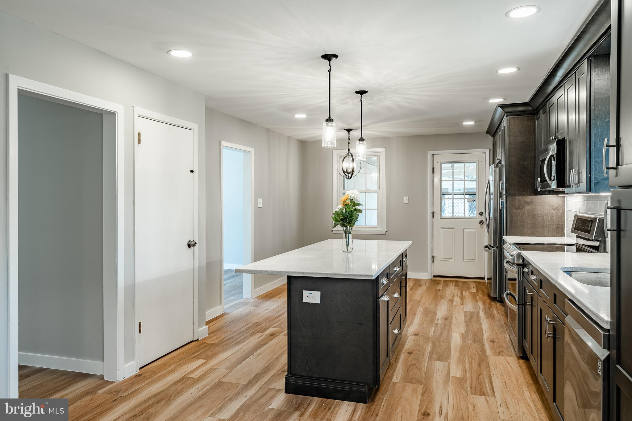 SPRING VALLEY FARM - Residential Lease