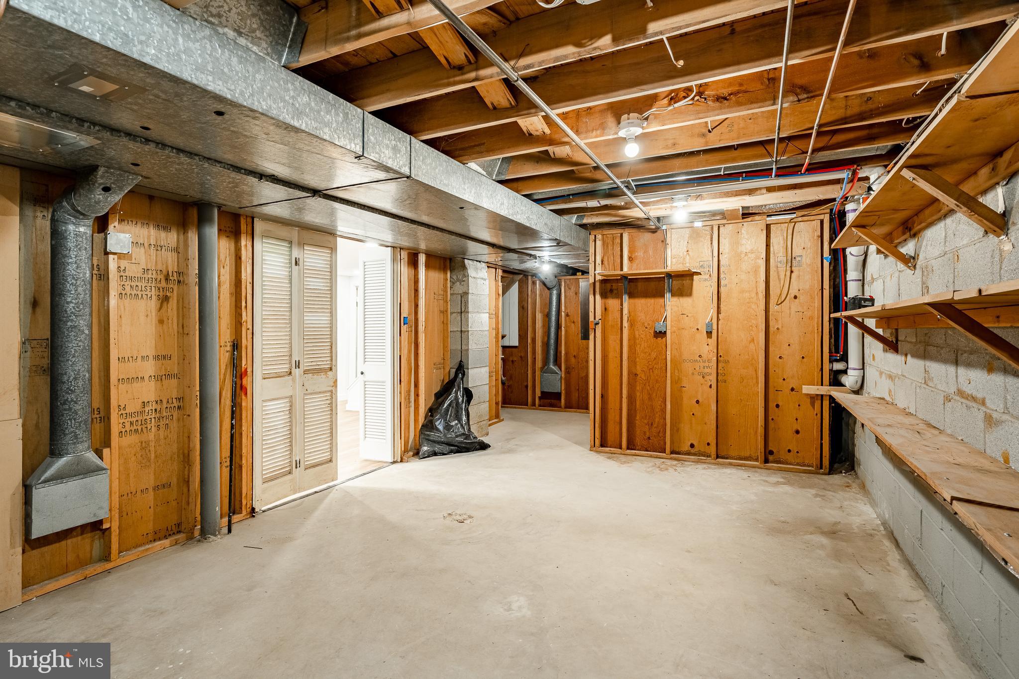 SPRING VALLEY FARM - Residential Lease