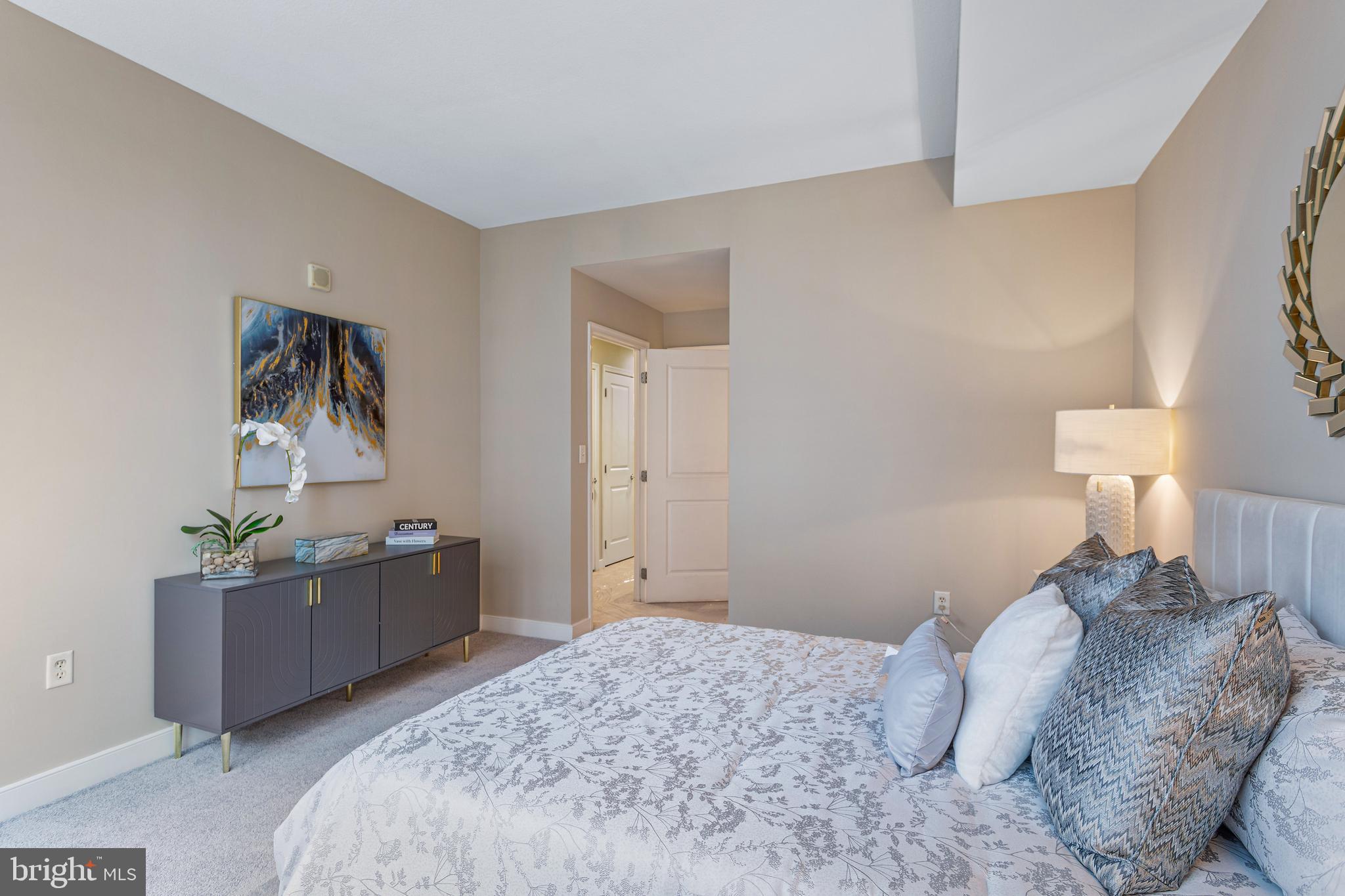 NATIONAL HARBOR - Residential Lease