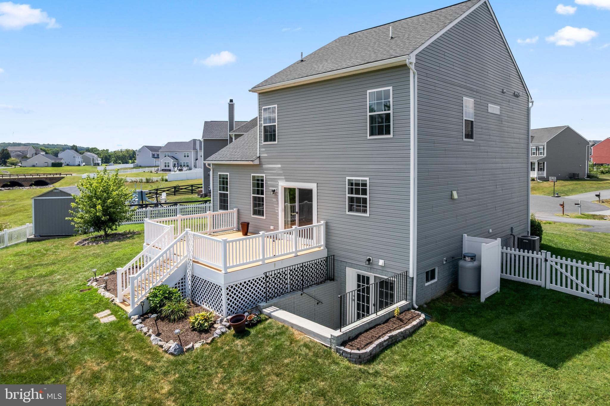 SPRINGDALE FARM - Residential