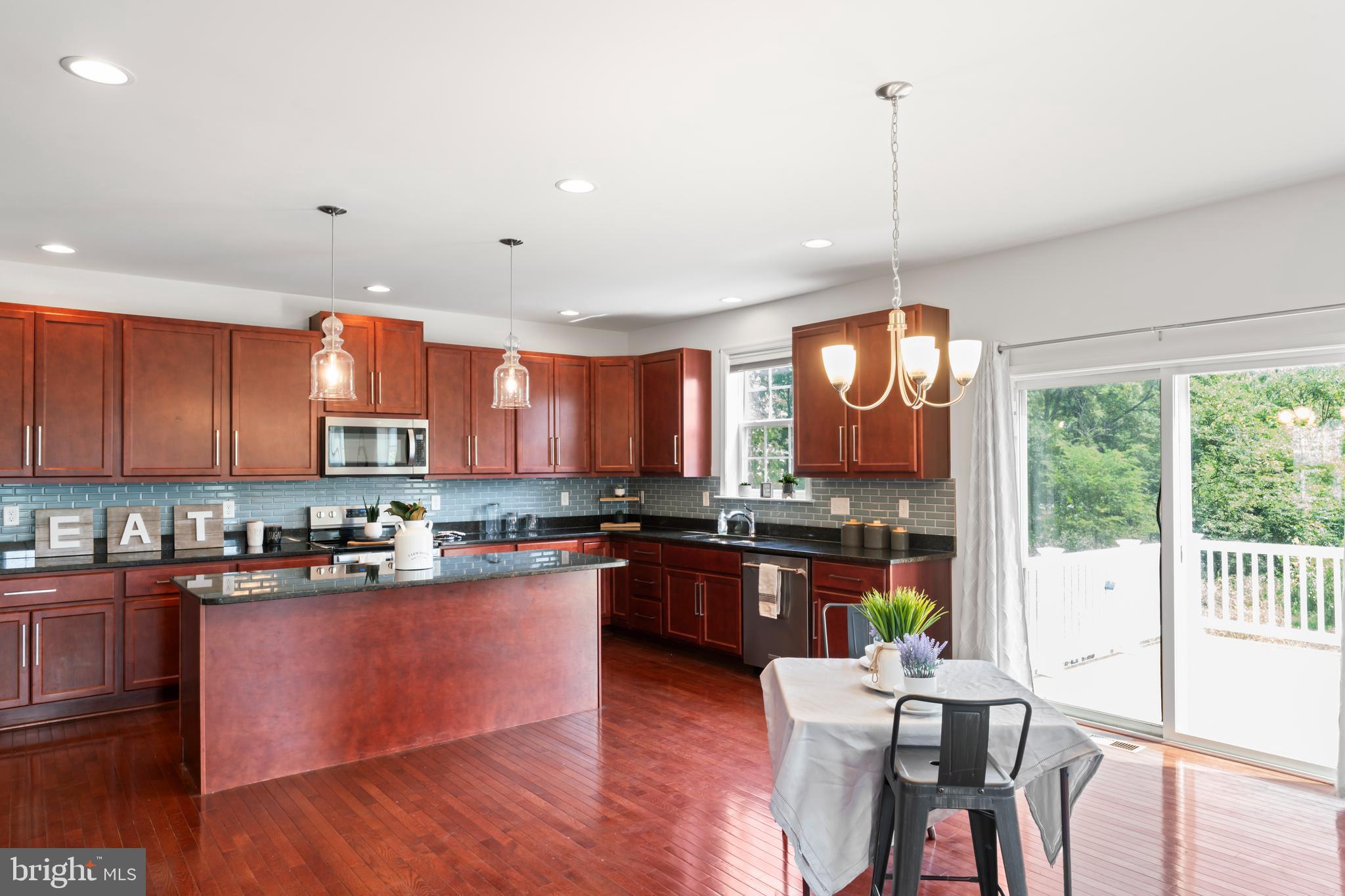 SPRINGDALE FARM - Residential